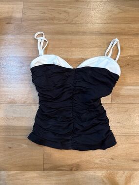 Black & White Ruched Tankini Top with Built-In Cups